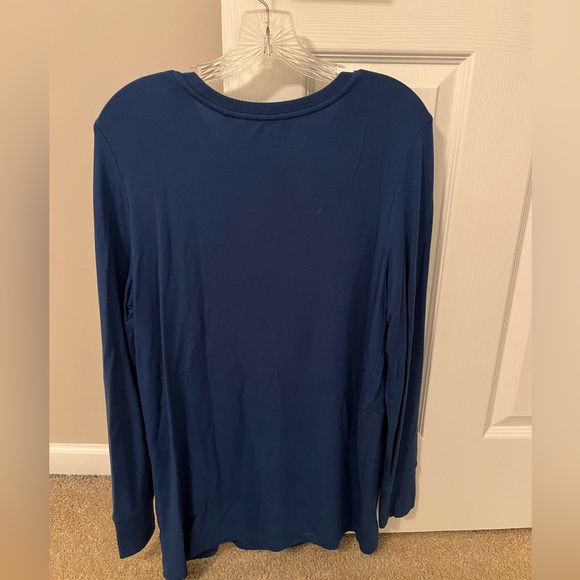 Athleta Tunic Top - Picture 2 of 3